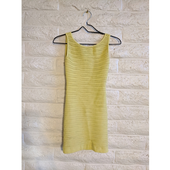 BCBG | textured citron yellow mini dress xs/s euc - Picture 2 of 6